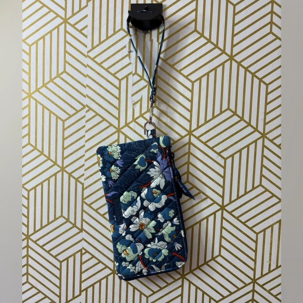 Vera Bradley Navy Floral Quilted Wristlet Wallet